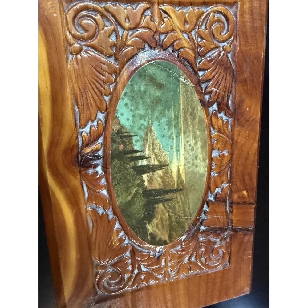 Vintage wood carved jewelry box scene on top mirror lock 11x4.5x6